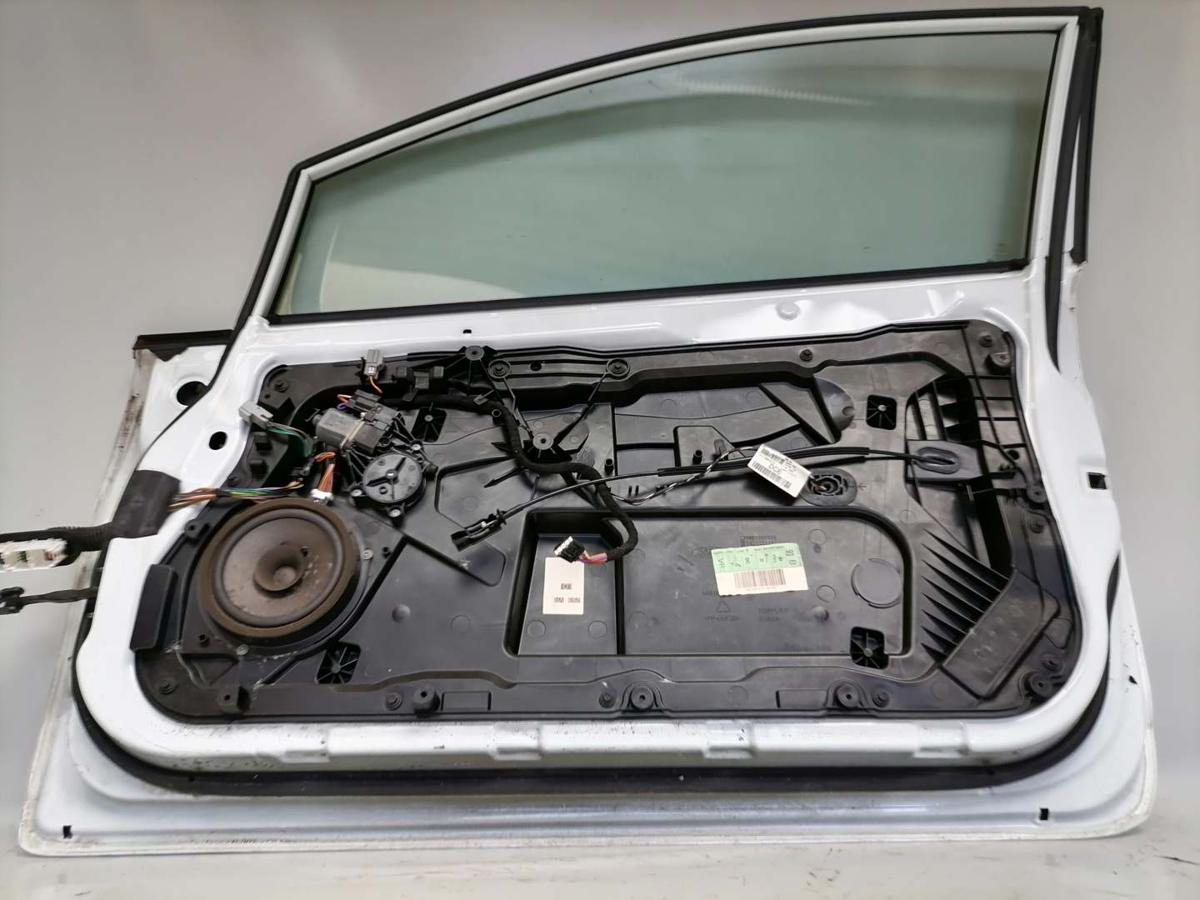 Ford Fiesta JA8 original Tür vorn rechts Fahrertür 3-Türer Frostweiß Bj.2009